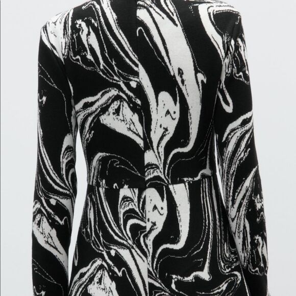 LAST CHANCE Zara knit dress - Picture 7 of 11